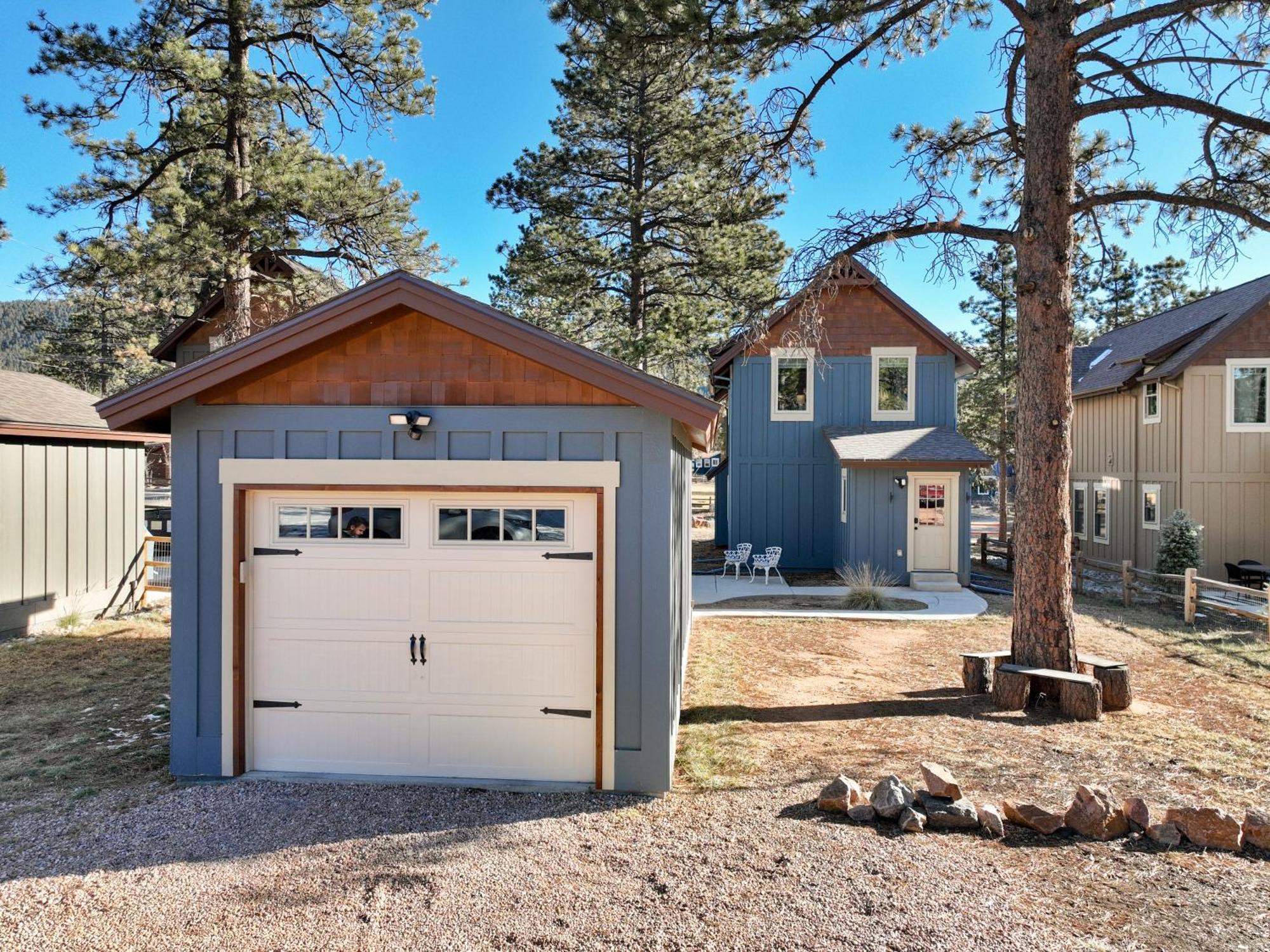 Black Bear Cabin With Hot Tub Woodland Park Buitenkant foto